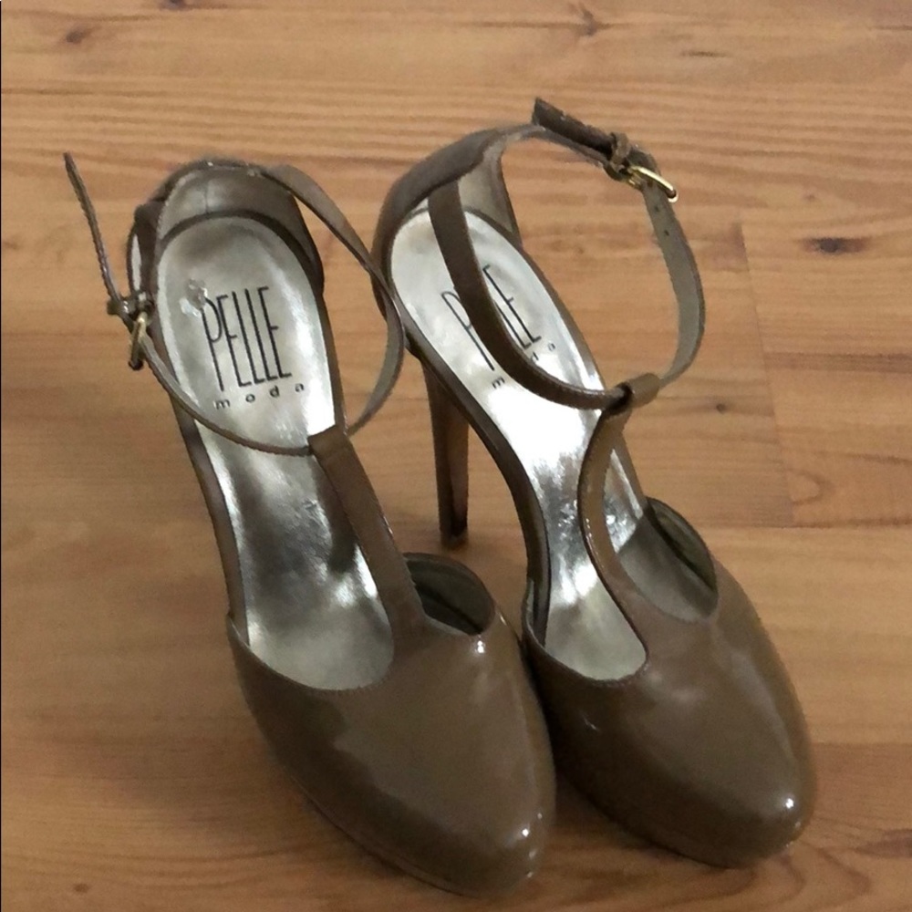 PELLE moda tan stiletto size 7